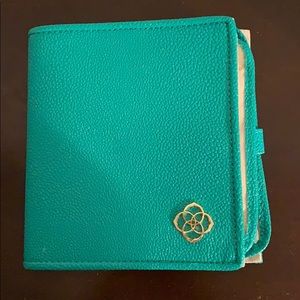 Kendra Scott Travel Bag